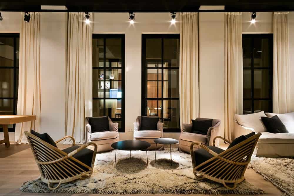 Hotel965