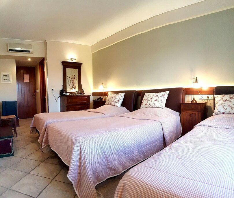 Hotel575