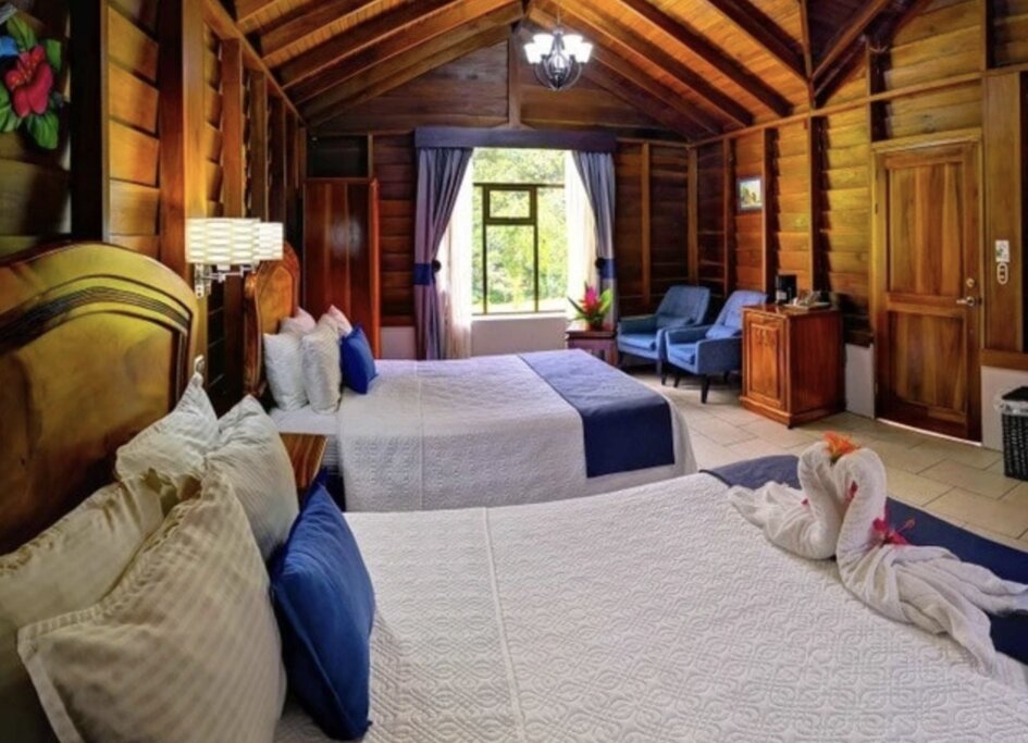 Hotel305