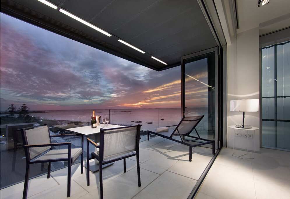 Hotel745