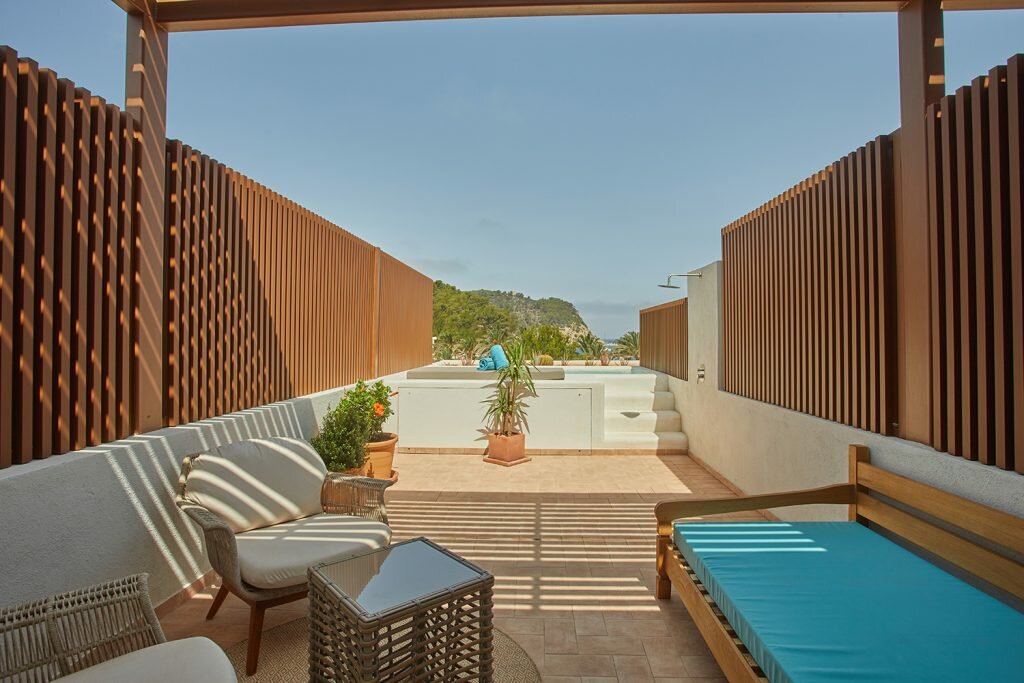 Hotel989