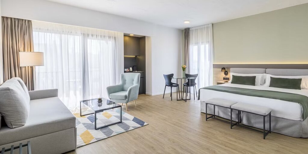 Hotel1077