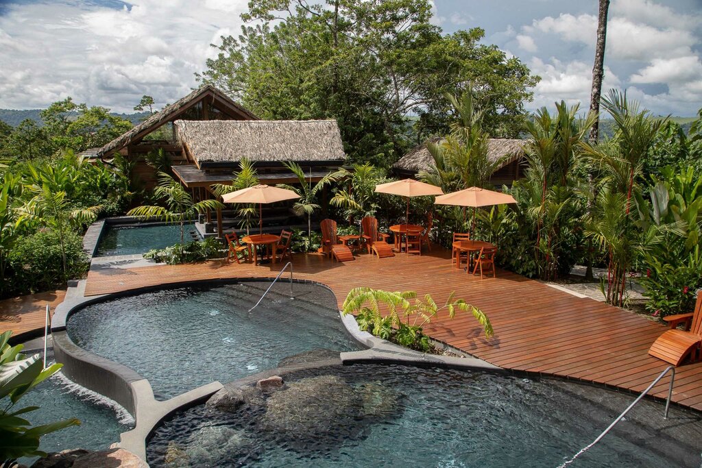 Hotel168