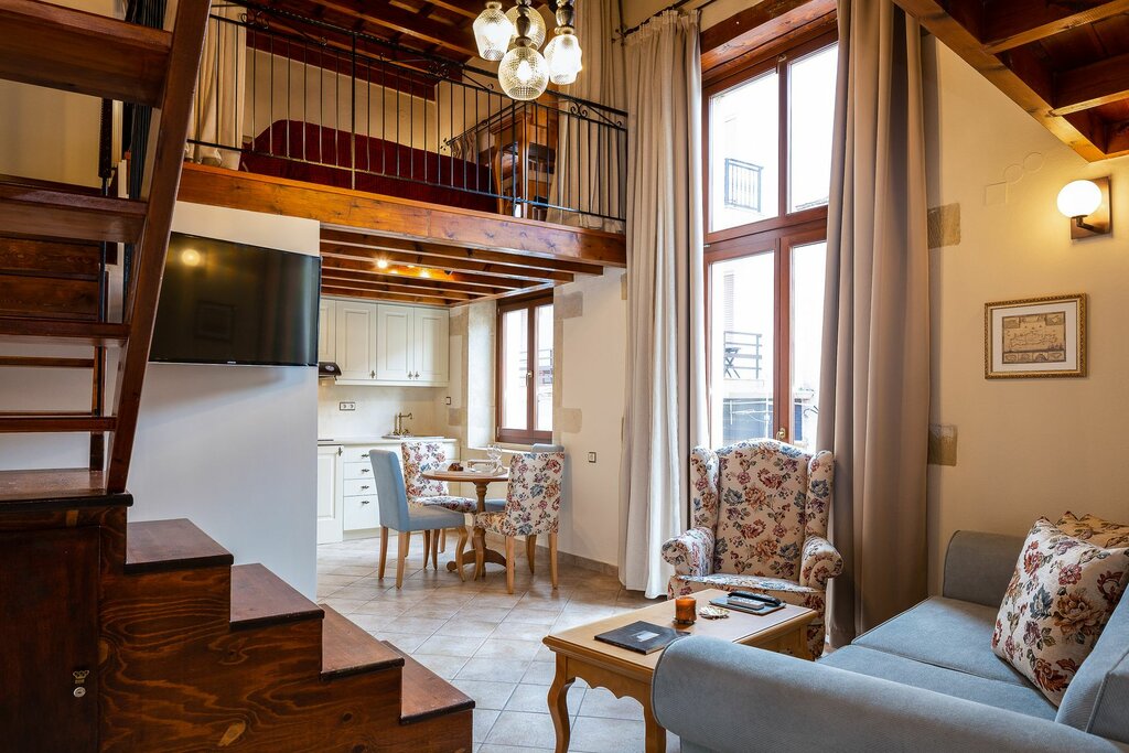 Hotel589