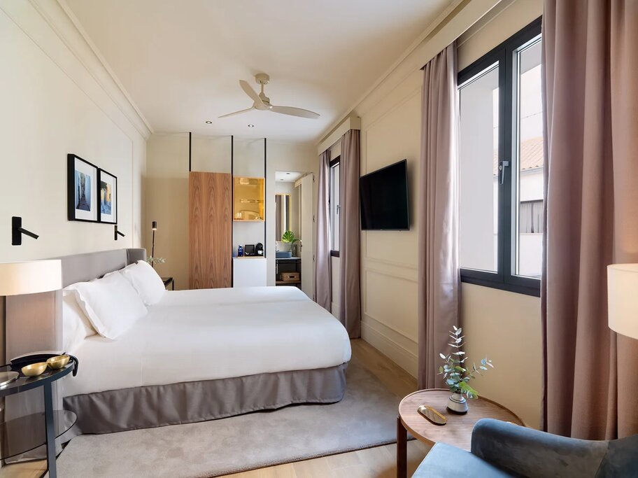 Hotel771