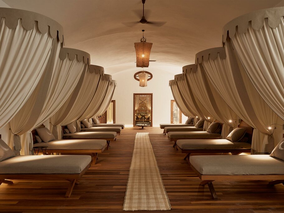 Hotel972