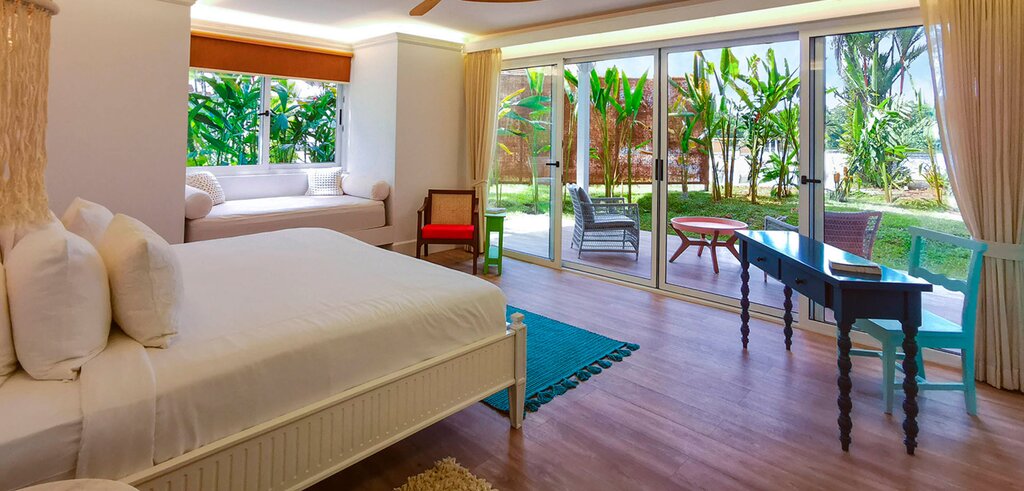 Hotel221