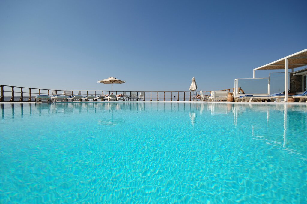 Hotel499