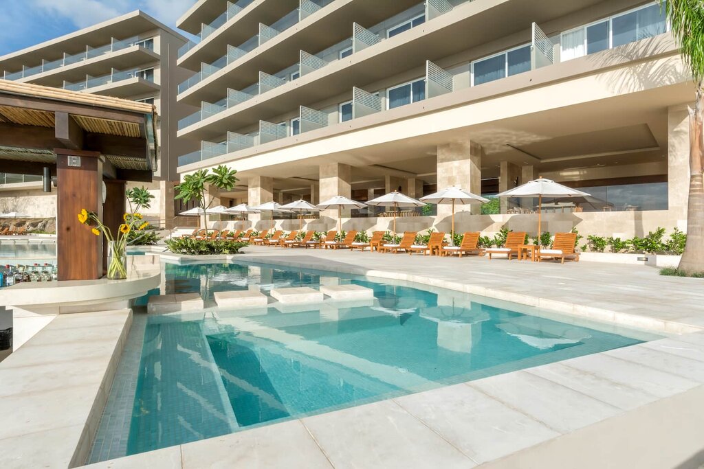 Hotel228