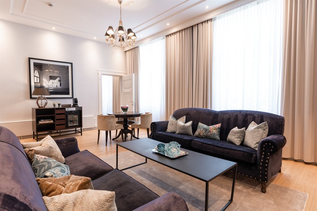 Hotel398