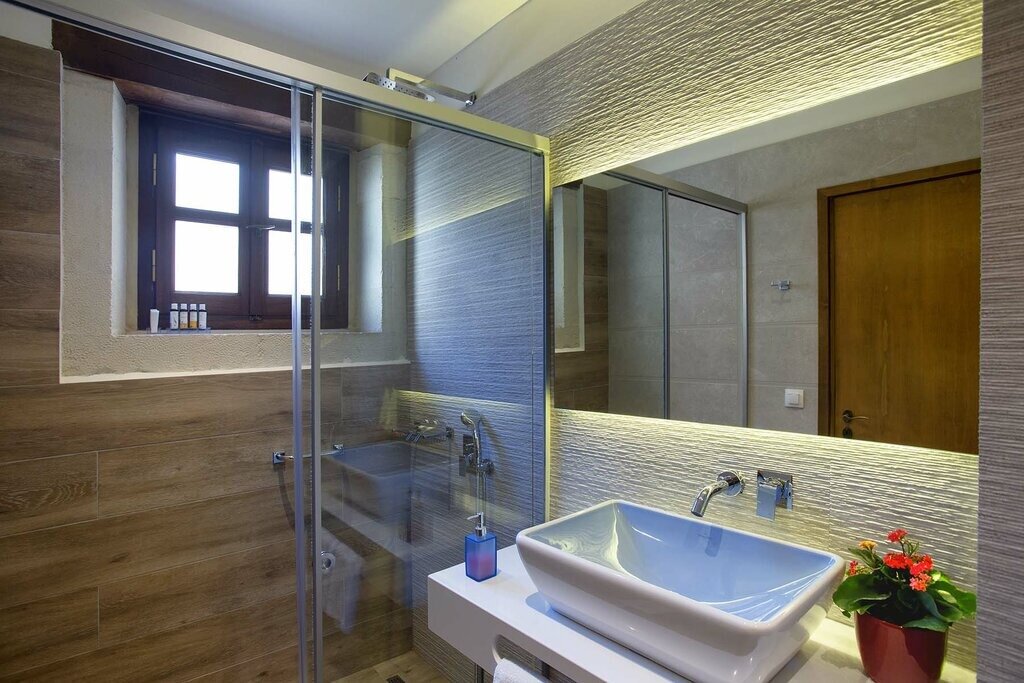 Hotel649