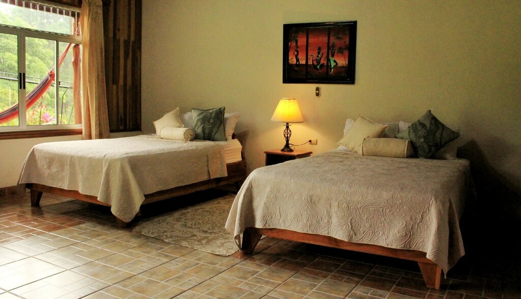 Hotel220