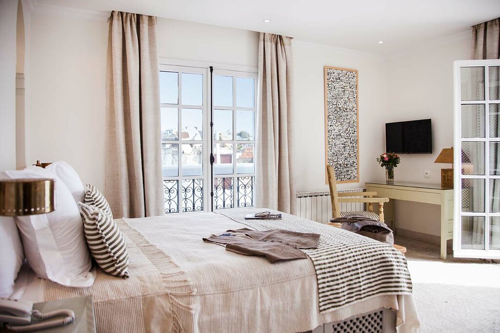 Hotel85
