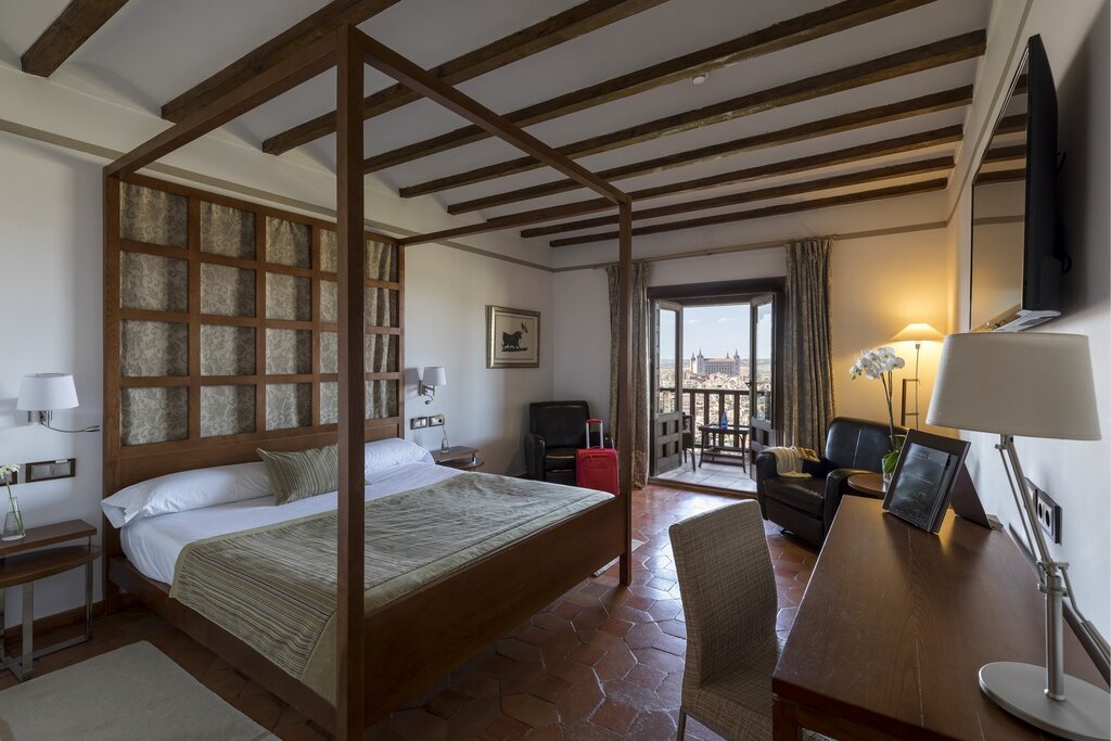 Hotel710