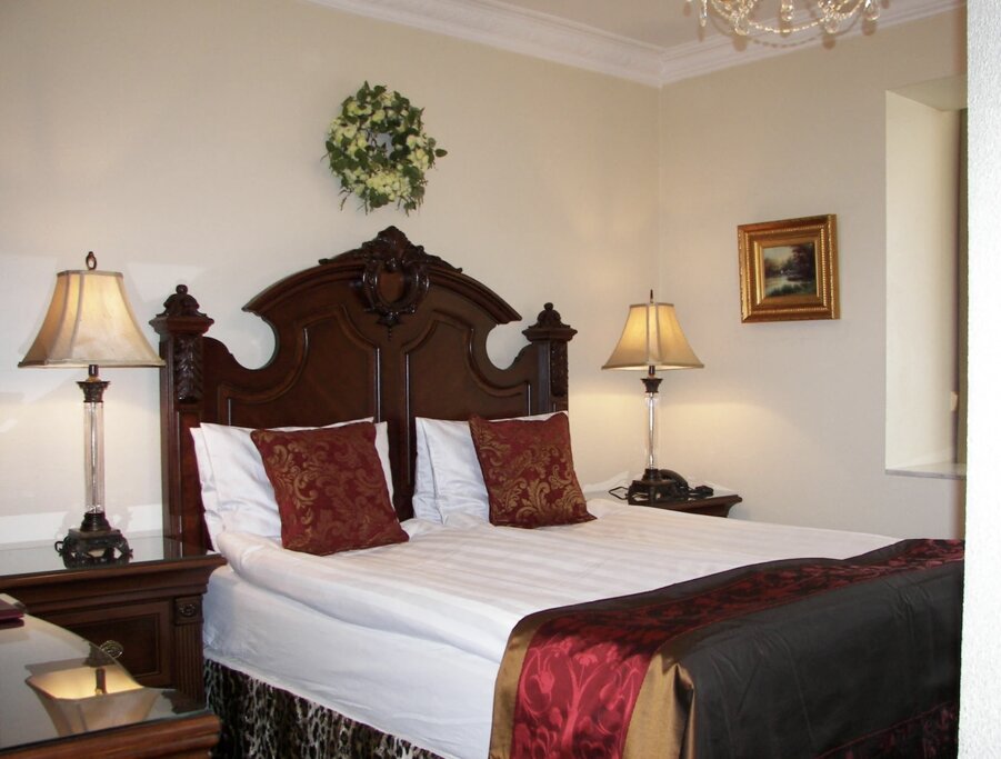Hotel1242