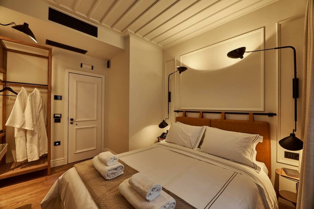 Hotel534