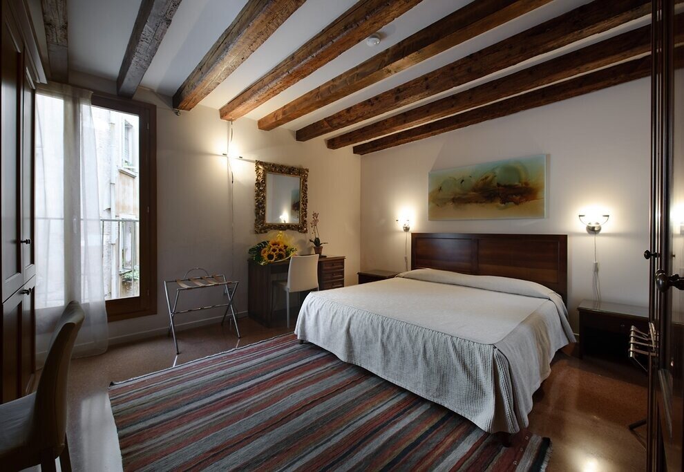 Hotel14
