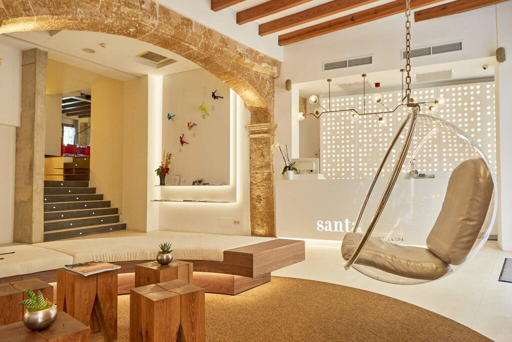 Hotel857