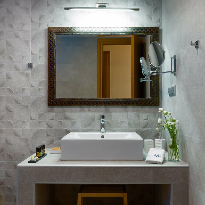 Hotel536