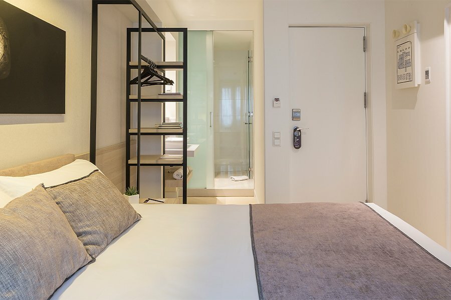 Hotel892