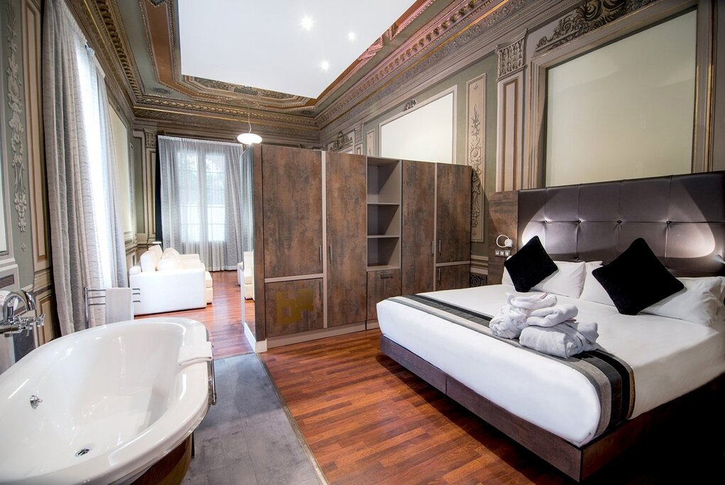 Hotel740