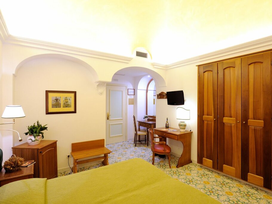 Hotel41