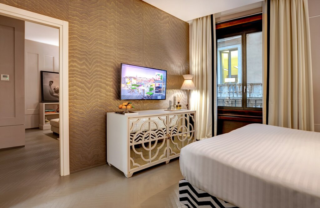 Hotel28