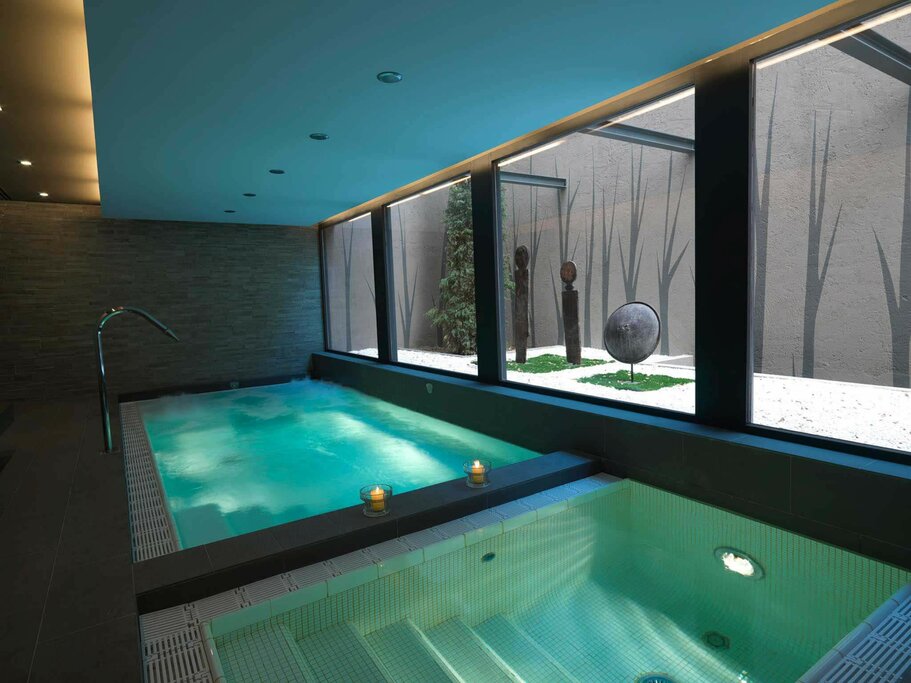 Hotel700