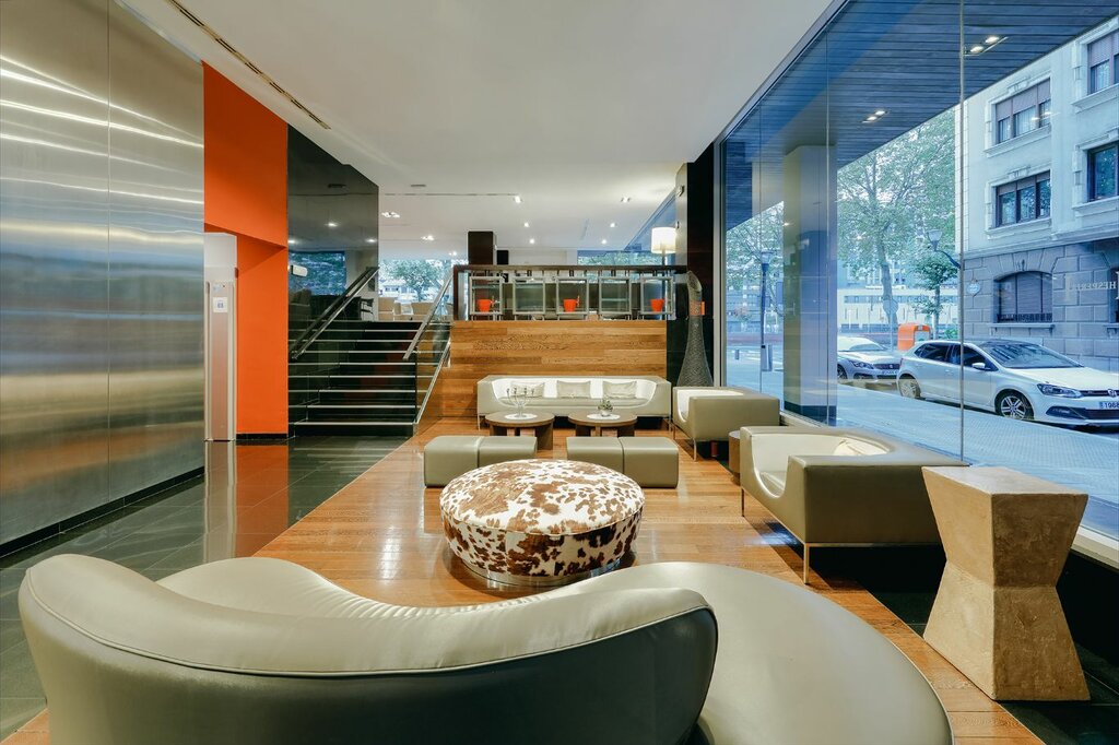 Hotel764