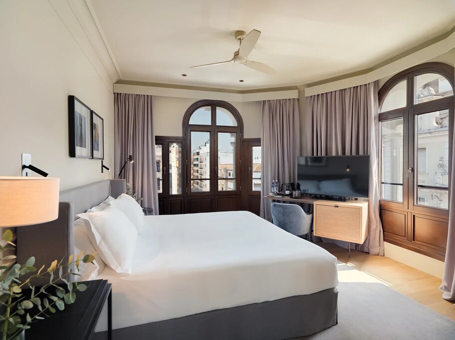 Hotel771