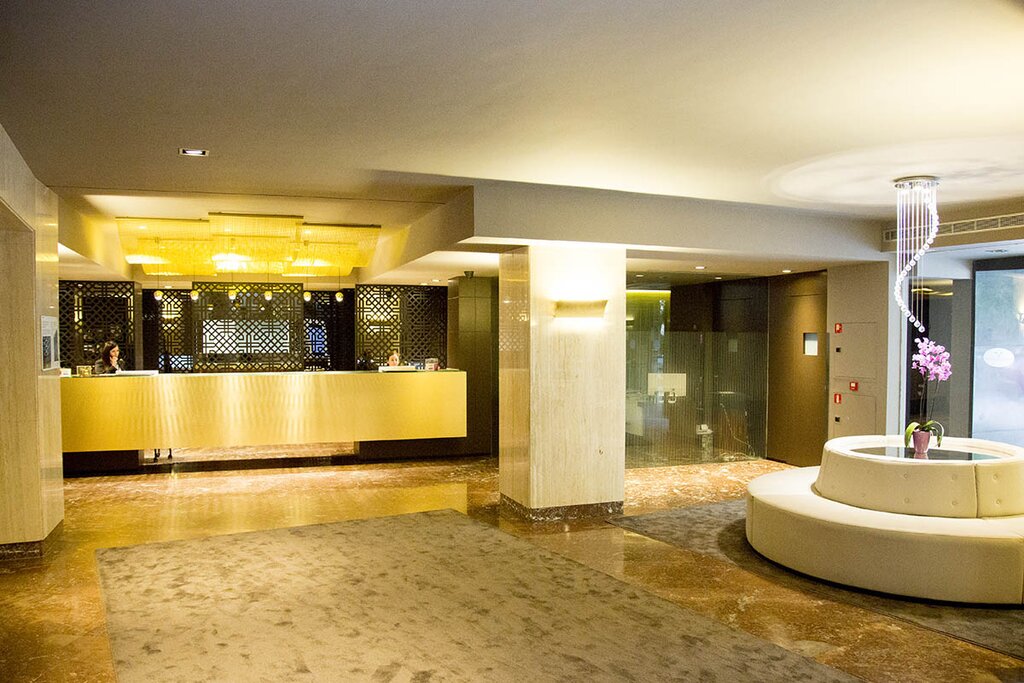 Hotel876