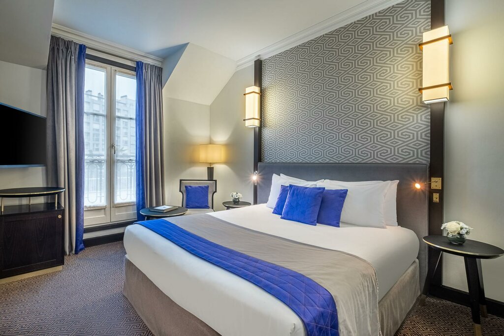 Hotel1300