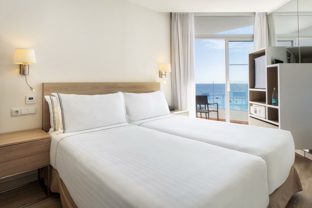 Hotel992