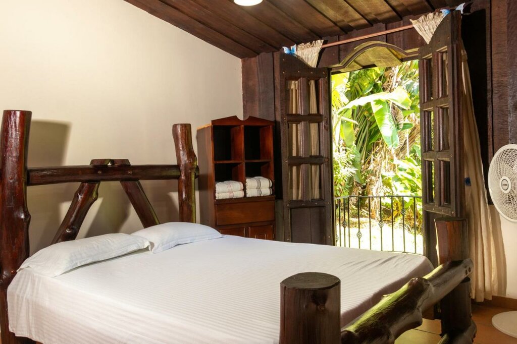 Hotel243