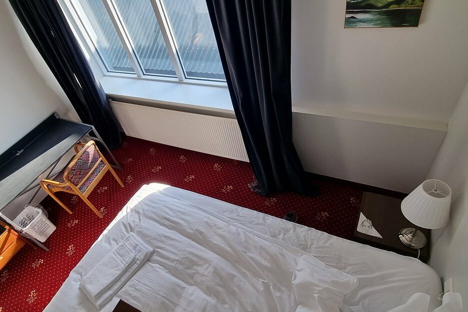 Hotel1228