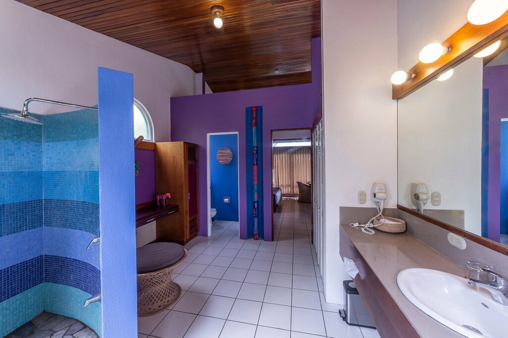 Hotel270