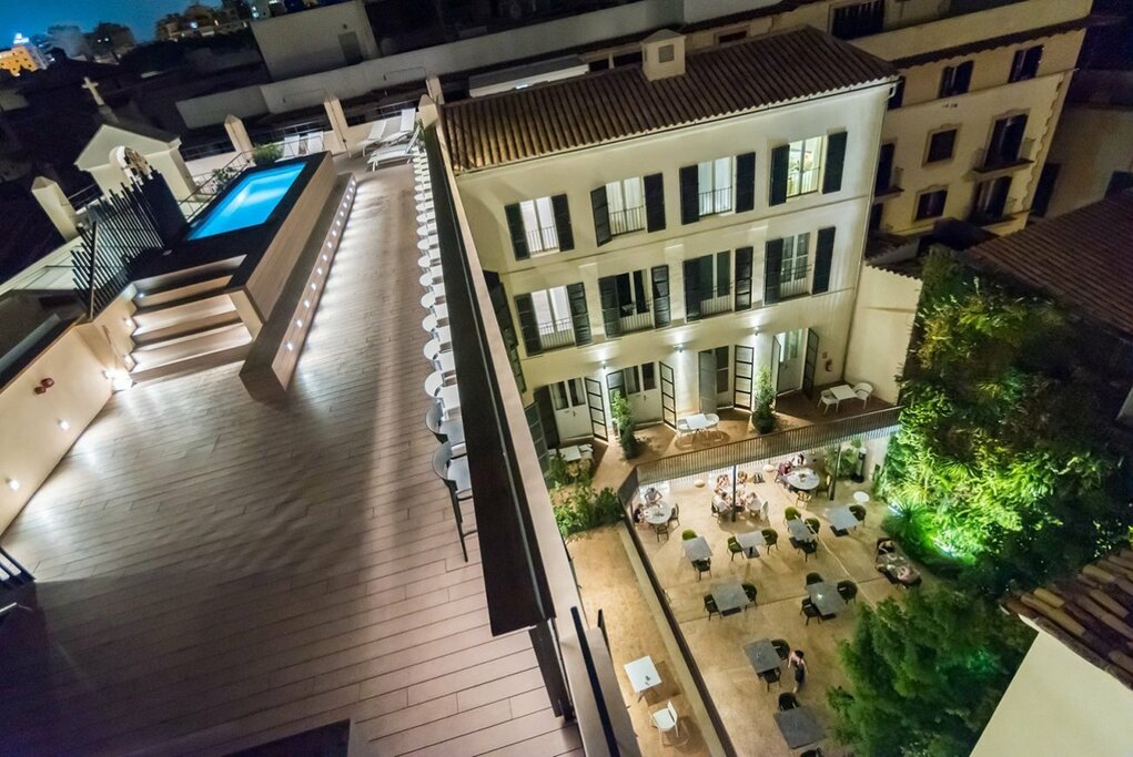 Hotel885