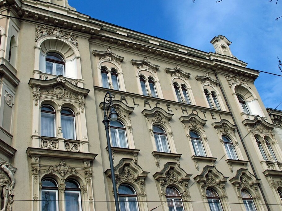 Hotel1372