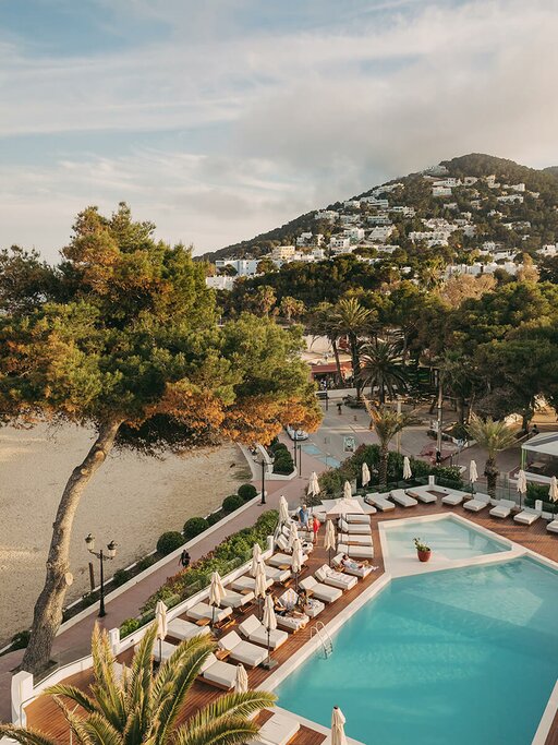Hotel848