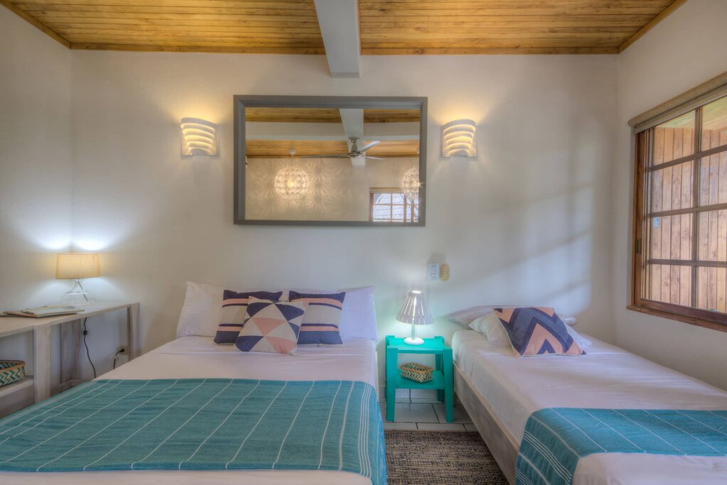 Hotel242