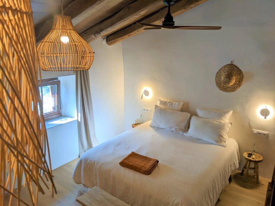 Hotel1083