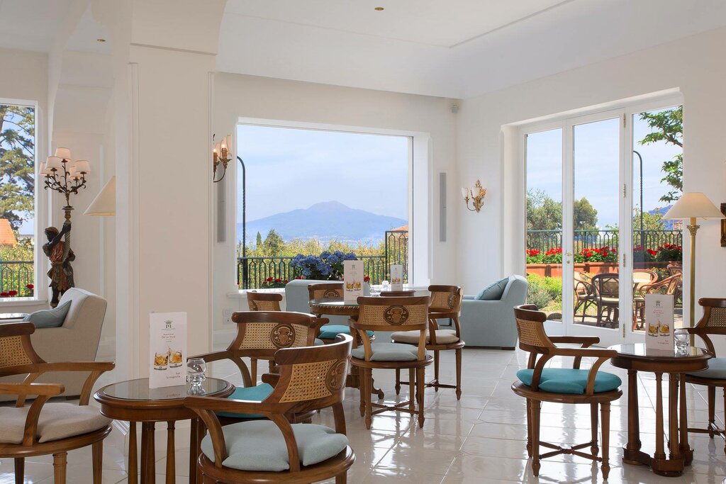 Hotel16