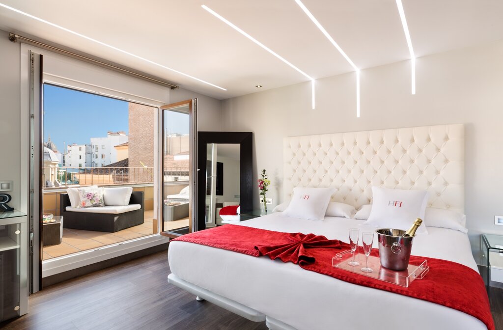Hotel756