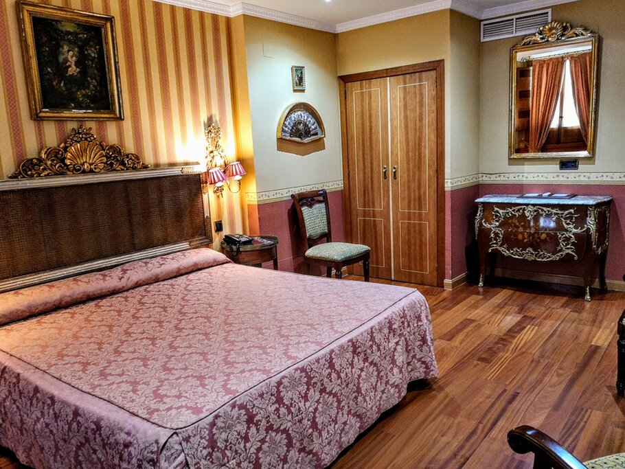 Hotel946