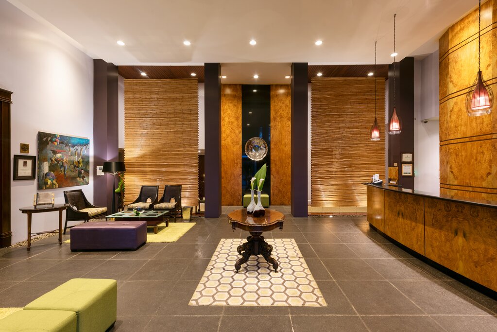 Hotel165