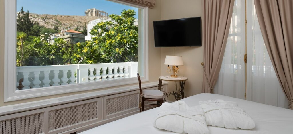 Hotel498