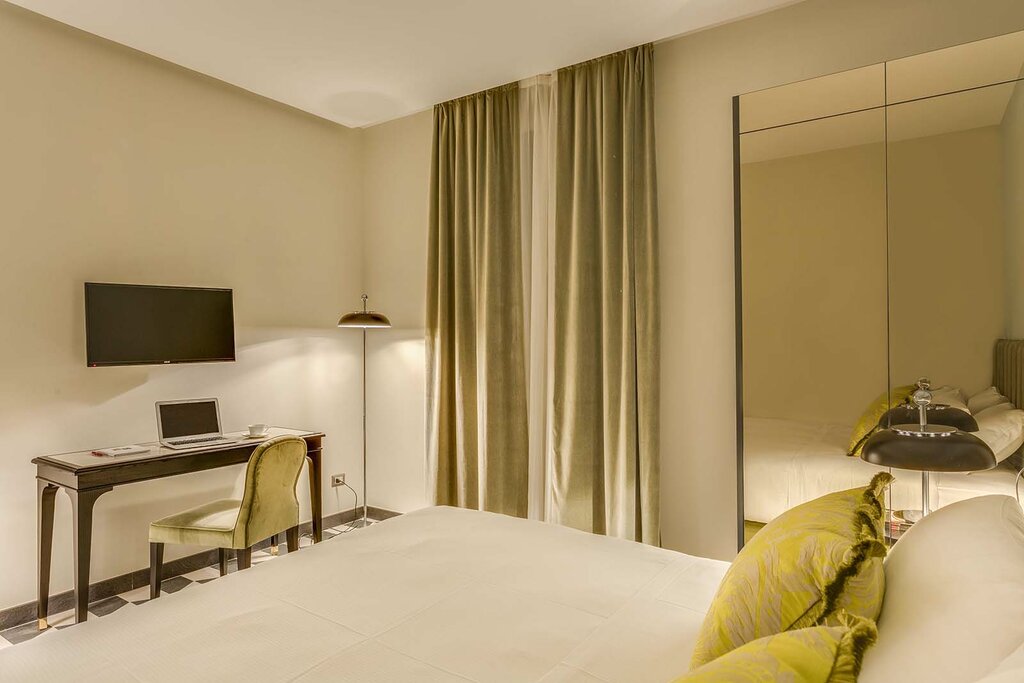 Hotel35