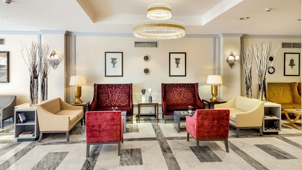 Hotel27