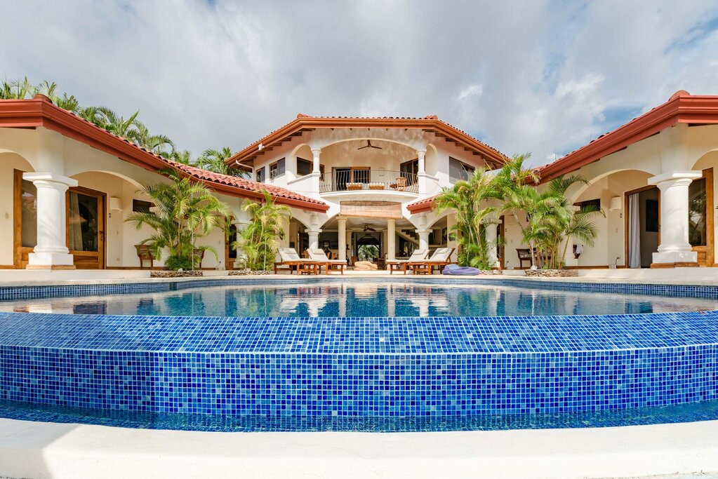 Hotel334