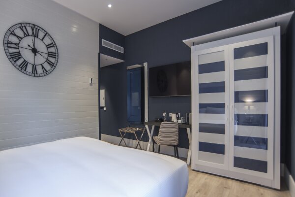 Hotel673